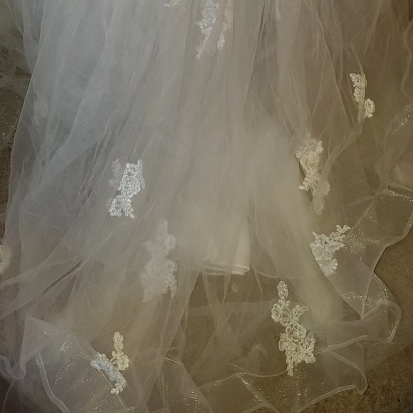 Princess Tulle and Beaded Wedding Dress - Picture 4 of 8